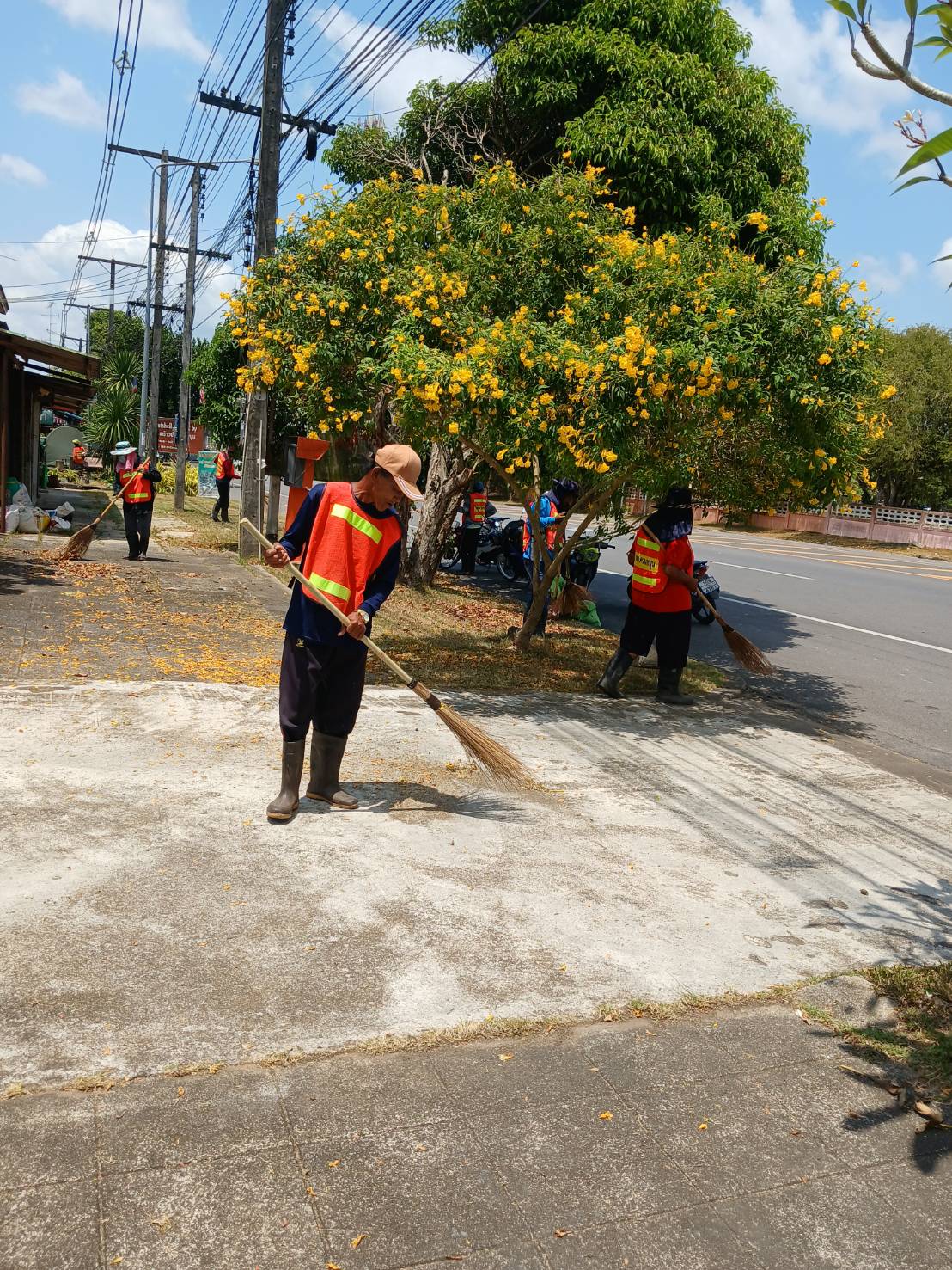 19 มีนาคม 2567  กองสาธารณสุขปฏิบัติงานถนนควนขนุน-พัทลุง และซ.จ่าศักดิ์