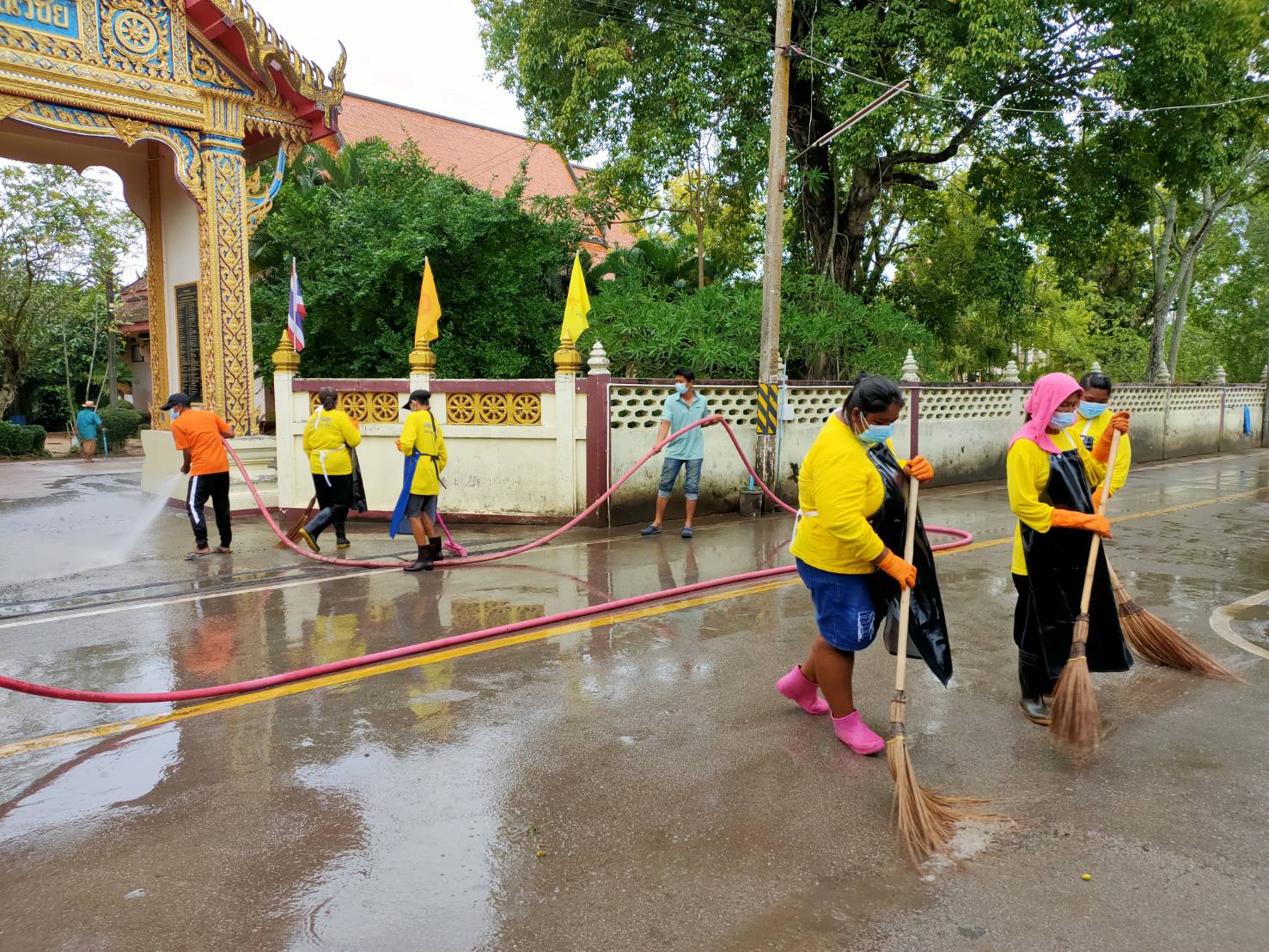 ล้างทำความสะอาดตลาดปลาเทศบาลตำบลควนขนุน