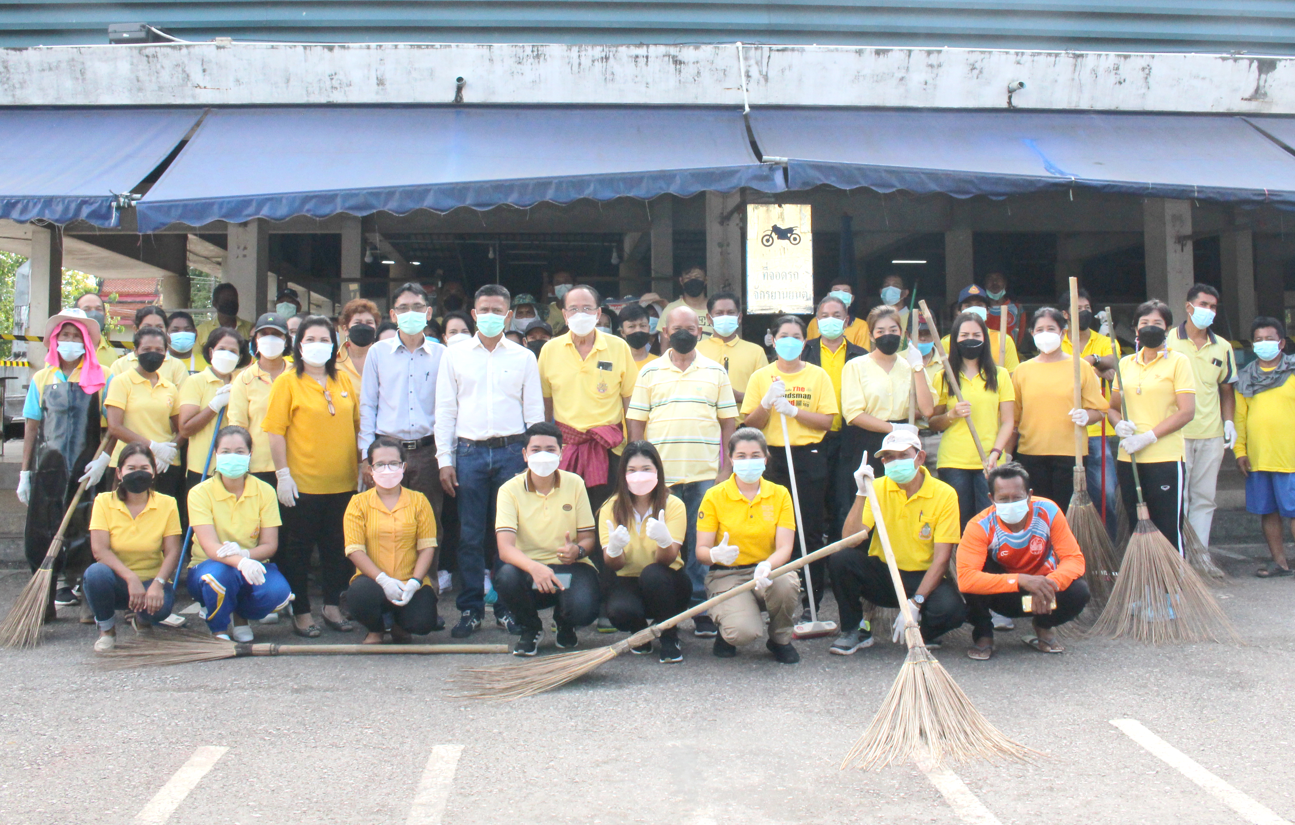 Big Cleaning Day ล้างทำความสะอาดตลาดเทศบาลตำบลควนขนุนทั้ง 2 ฝั่ง